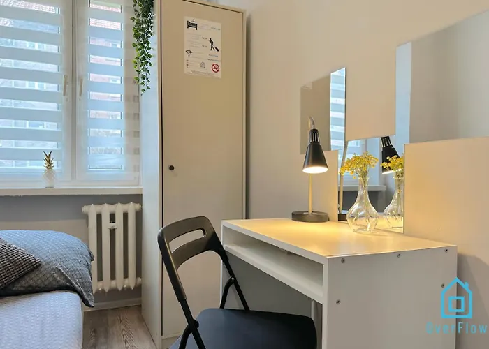 Homestay Pineapple 10 Min To Old Town Gdansk,pkp & Shopping Mall Gdansk