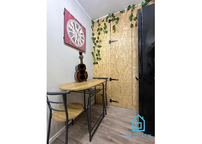 Pineapple 10 Min To Old Town Gdansk,pkp & Shopping Mall * Gdansk